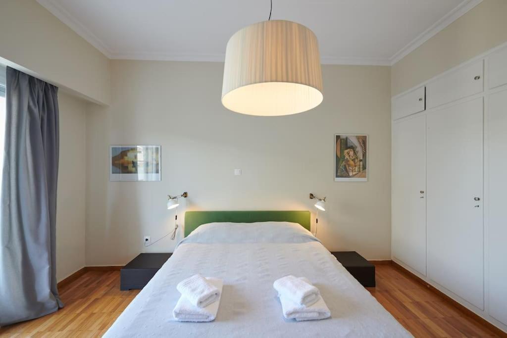 Apartment In The Heart Of The City Атина Екстериор снимка